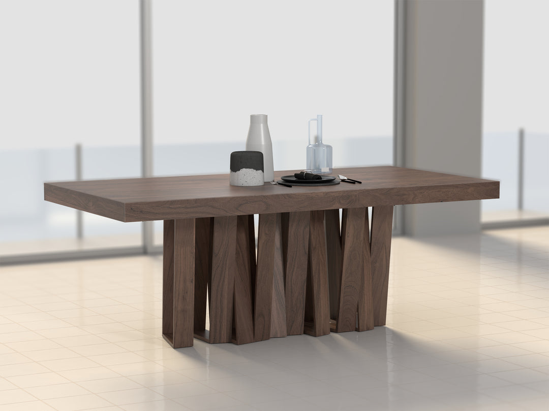 6-8 Seater dining table made of solid acacia wood