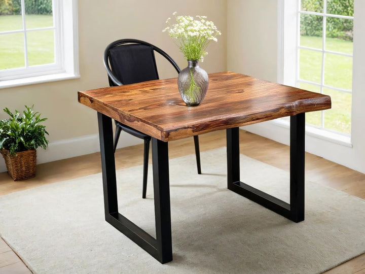 4 Seater dining table made of solid sheesham wood